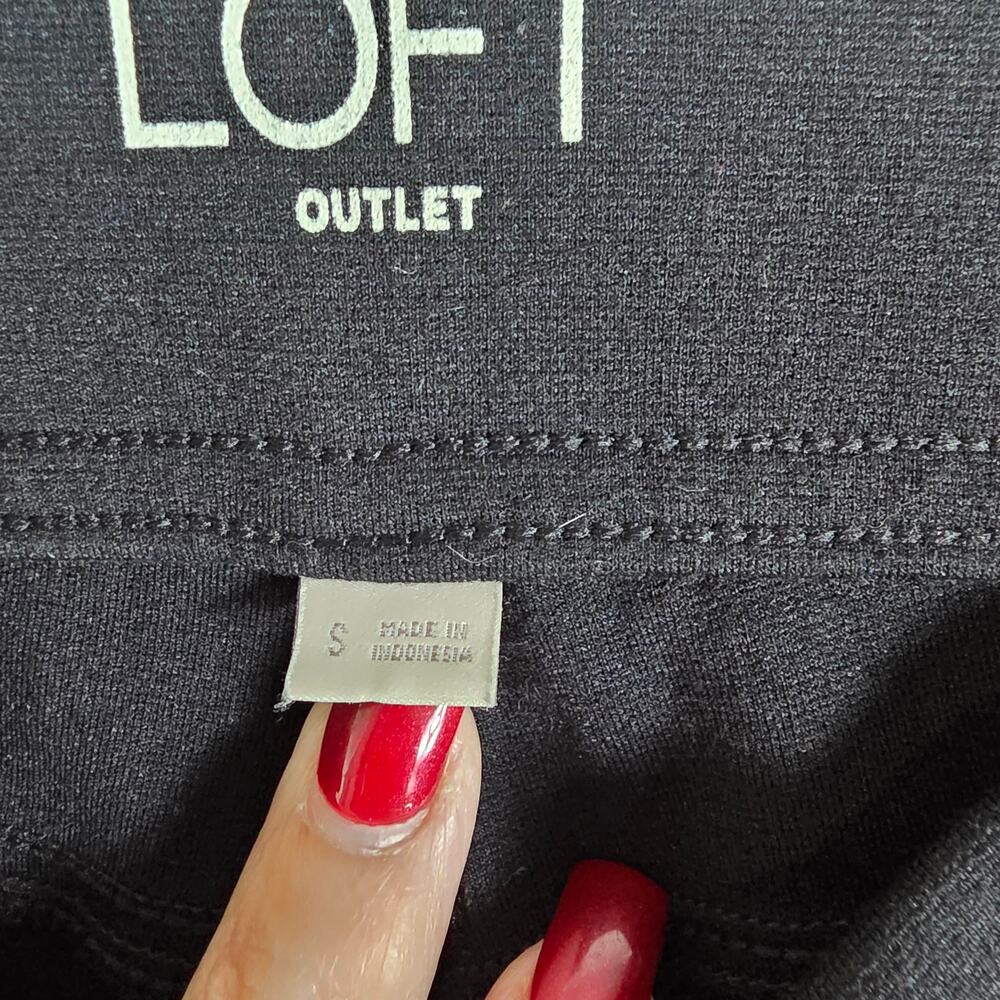 LOFT Outlet Leggings Womens Small Black Pull On Stretch Ankle‎ Pants Minimalist - Picture 3 of 10